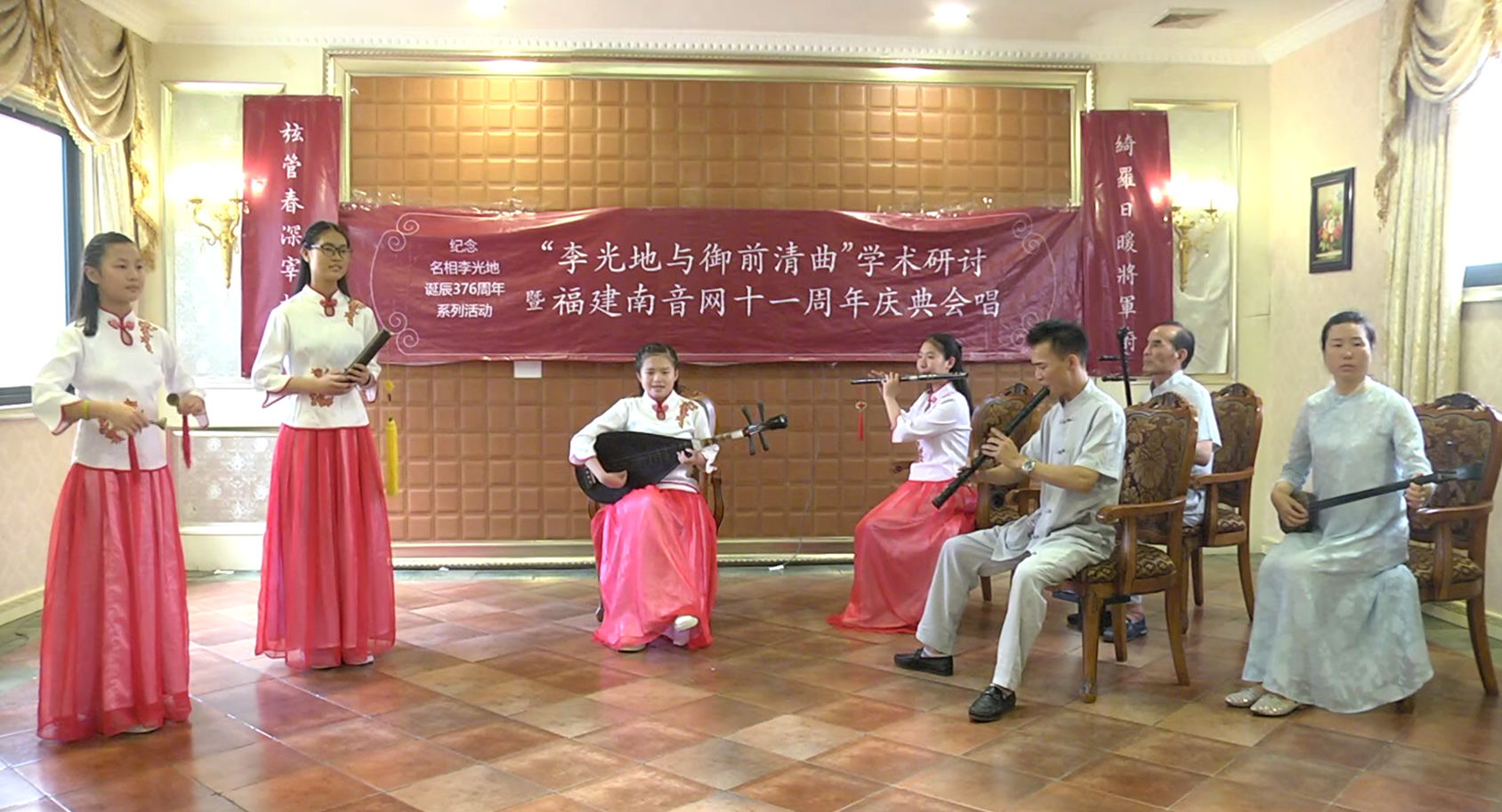 南音小组唱《春光明媚》演唱：蔡凯柠等，中国石狮市四端堂小蛮南音研习所