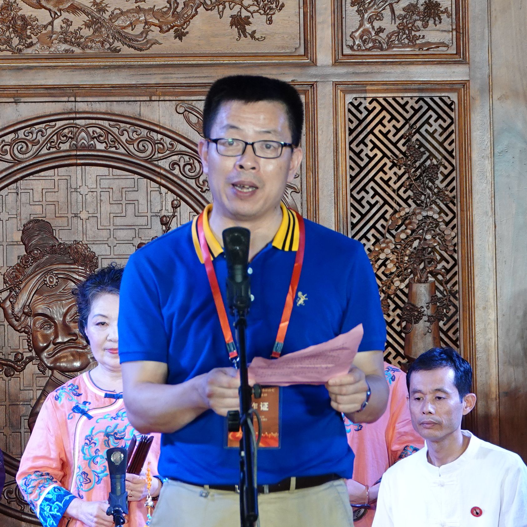 晋江市文联主席、中共晋江市委宣传部副部长黄华东在“喜迎二十大  古乐献给党”——泉州市南音大会唱开幕式讲话