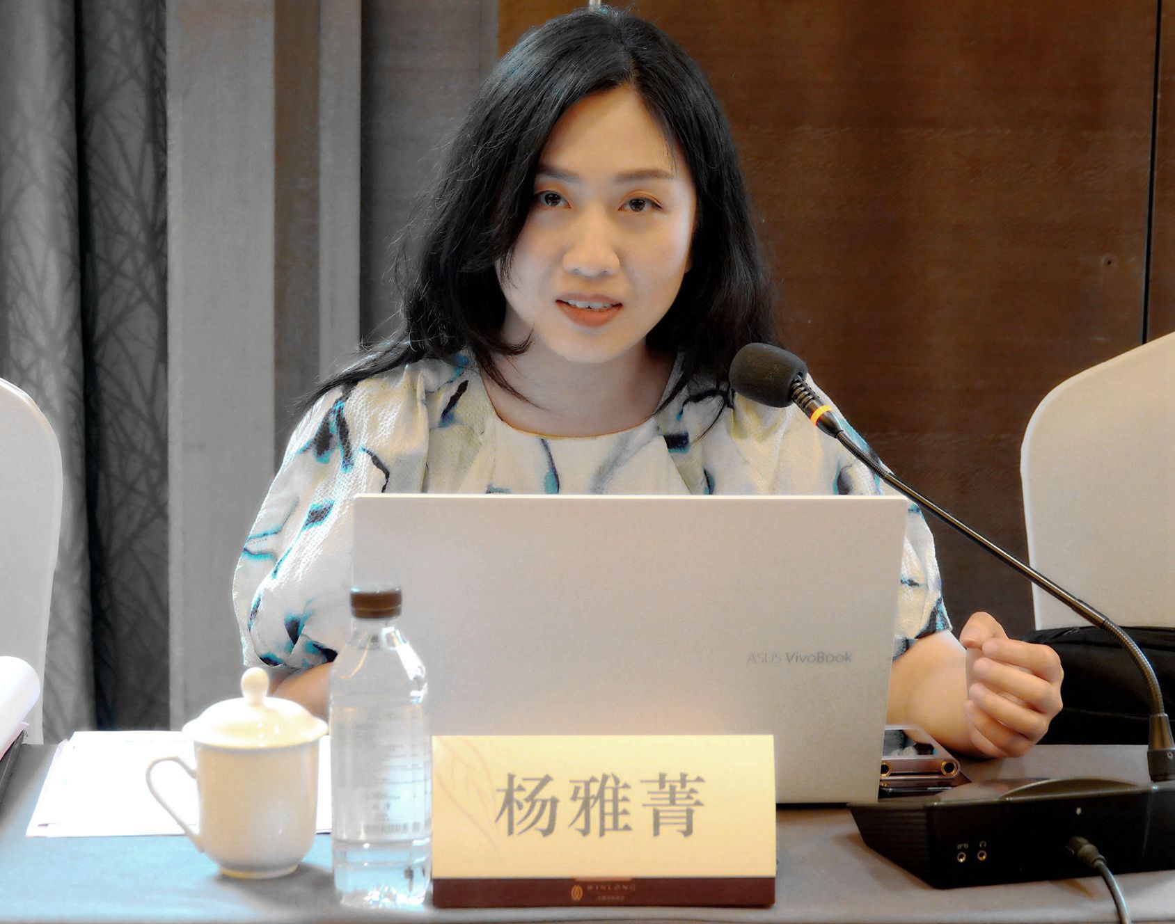 中国厦门大学电影学院博士研究生杨雅菁在国家级非遗传承人陈练传承南音80年专家座谈会发言